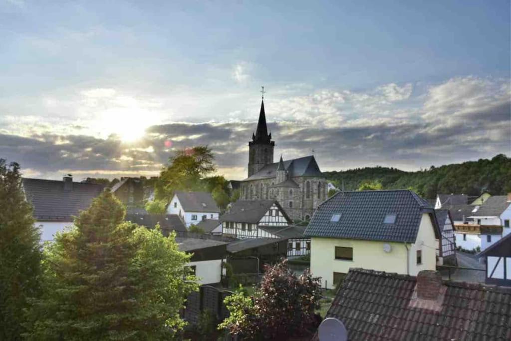 Zur Wied Holiday home Oberlahr